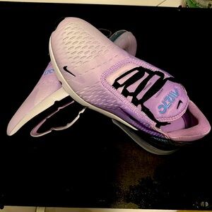 Nike Air Max 270 (women’s) Lilac size 7